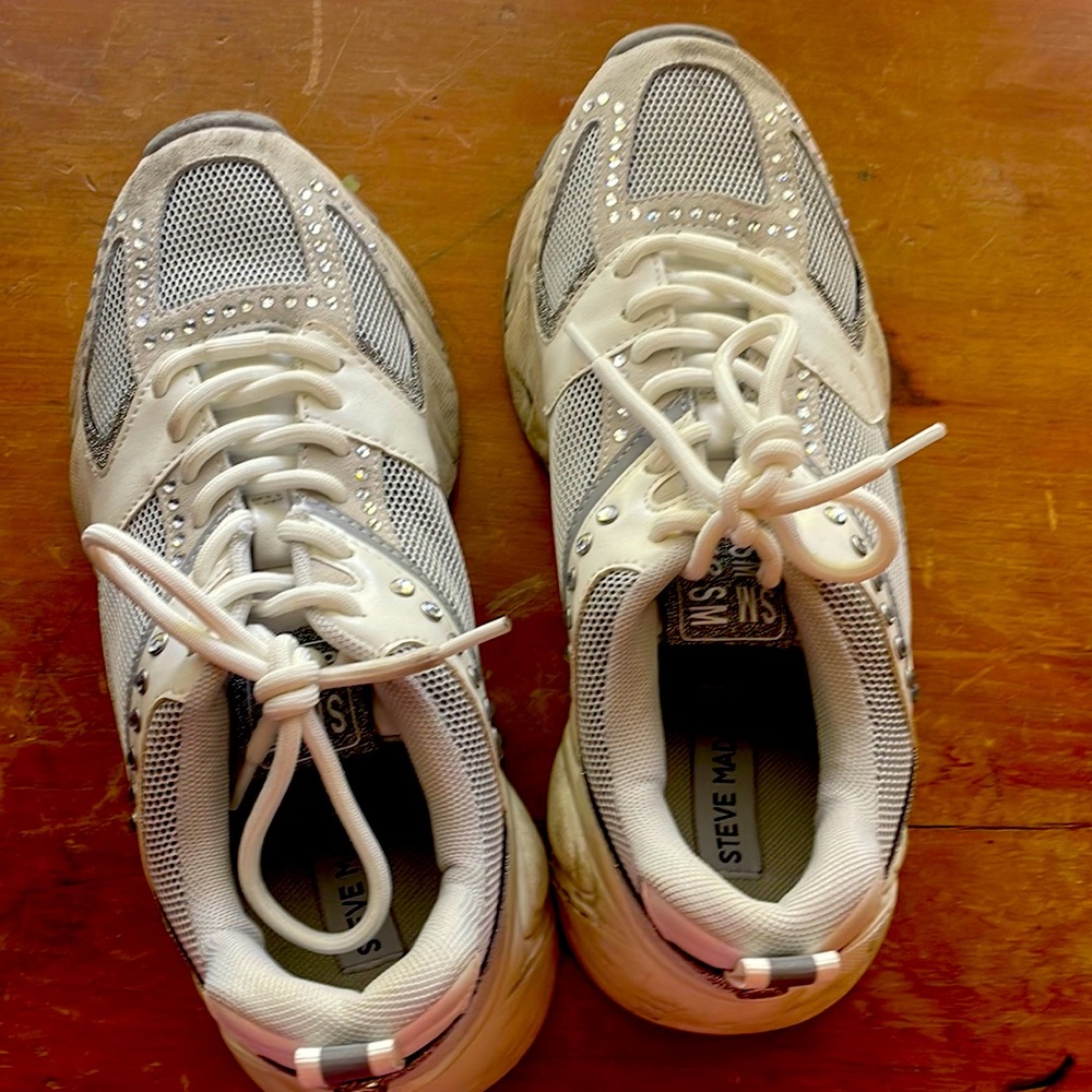 Size 8 Steve Madden sneakers with rhinestone embellishments